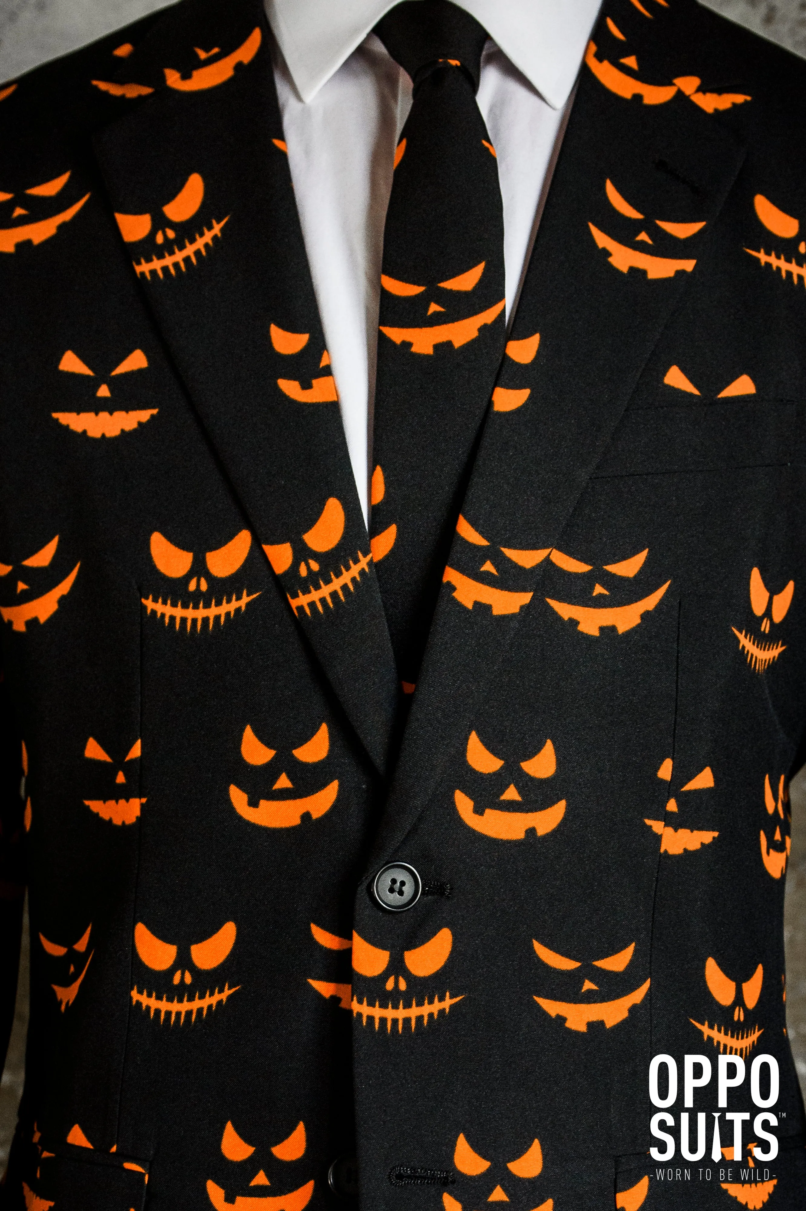 Black-O Jack-O Tux or Suit